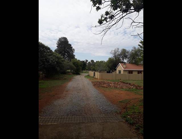 FARM FOR SALE IN RIETVALLEIRAND